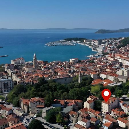 Soukki Town Centre Suites 1 Сплит Екстериор снимка
